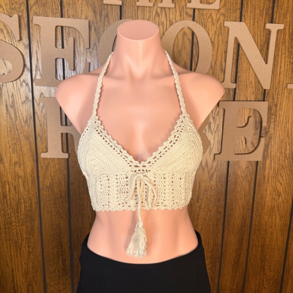 Kendall & Kylie Crochet Halter Top Womens XS Cream Boho Fairy Festival Knit